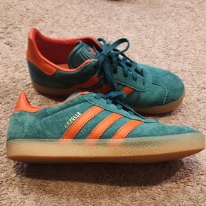 adidas Gazelle Suede Sneakers - Green And Red